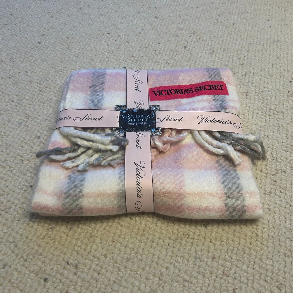 Victoria Secret Scarf